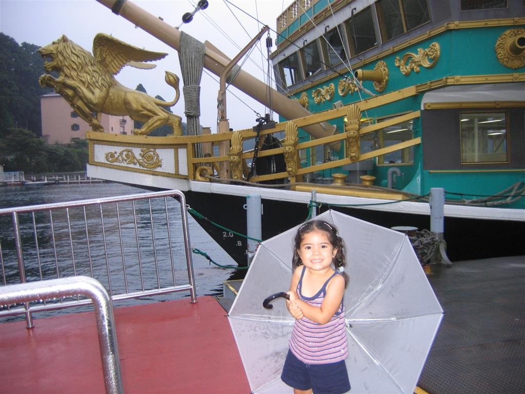 allyposeswiththeumbrella.jpg