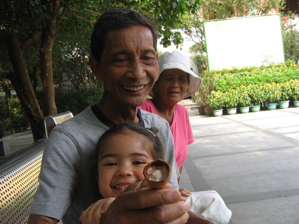 allyenjoysanicecream.jpg