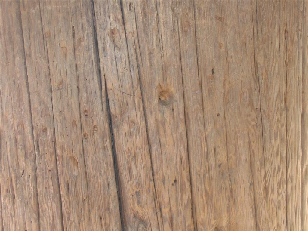 theholeinthiswoodwasduetoabulletfiredinaskirmishbetweensamuraiandtheresidentmonksafewhundredyearsago.jpg